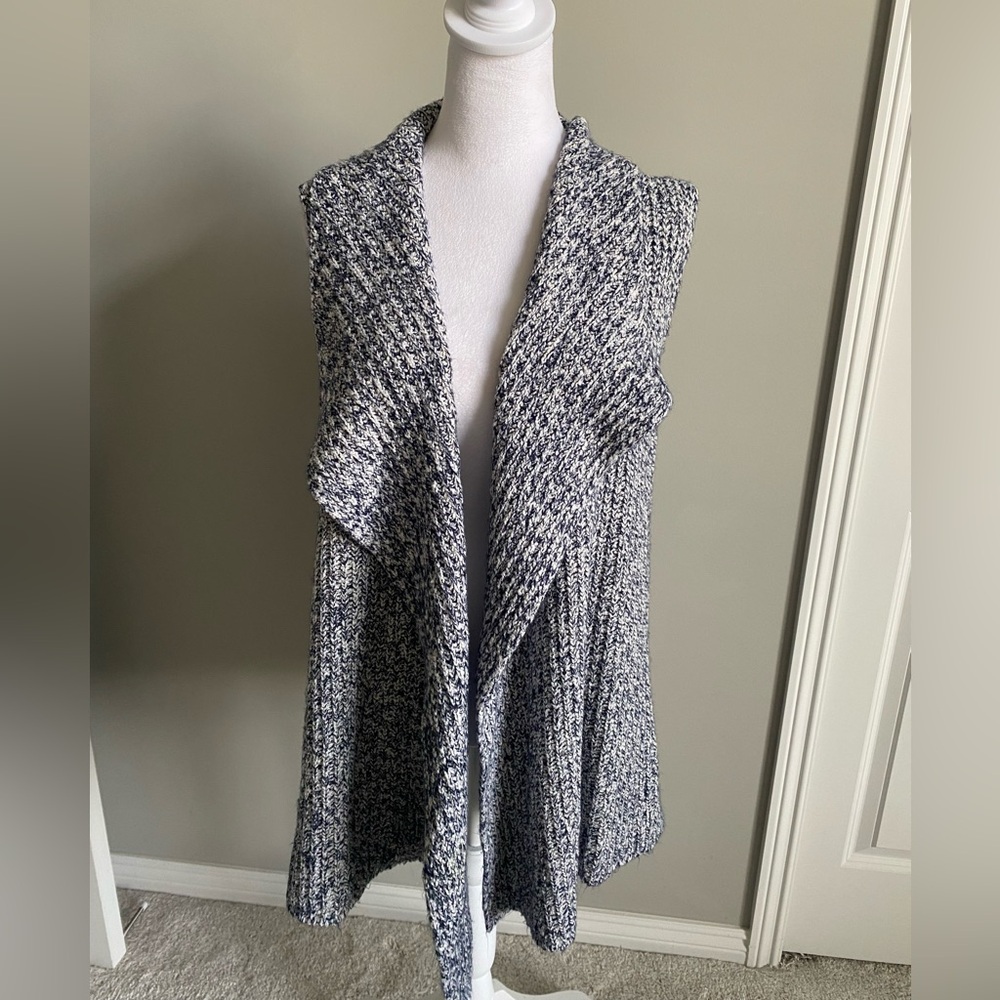 LOFT Marled Blue & White Sleeveless Open-Front Cardigan Vest